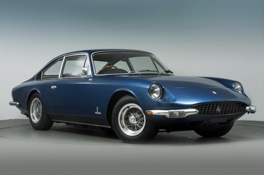  Ferrari 365 GT 2+2 1968 года  (UK) (фото 1 из 36)